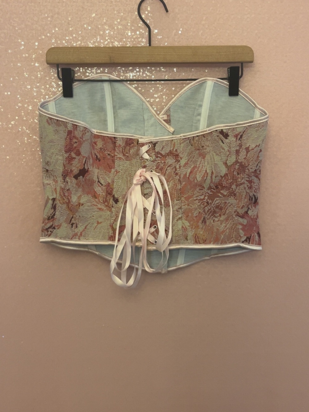 SHEIN Pink Floral Brocade Strapless Corset Top - Picture 4 of 4